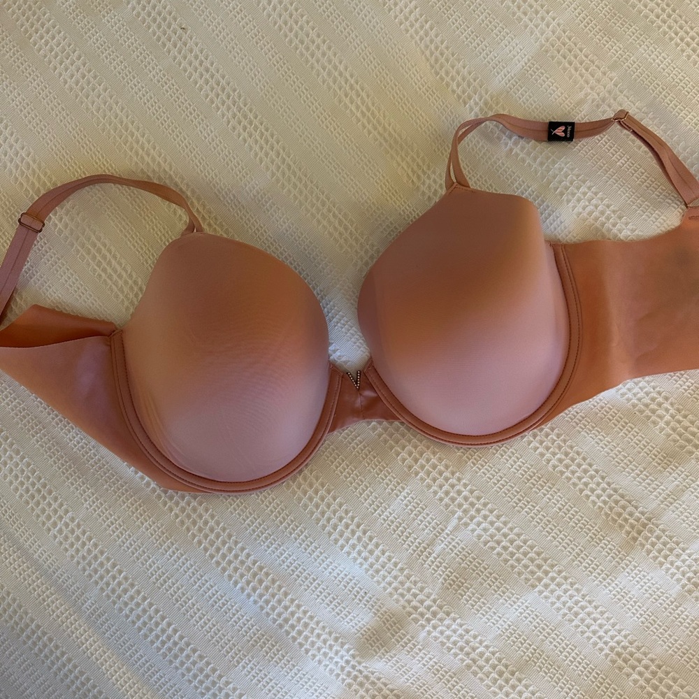Victoria’s Secret bra